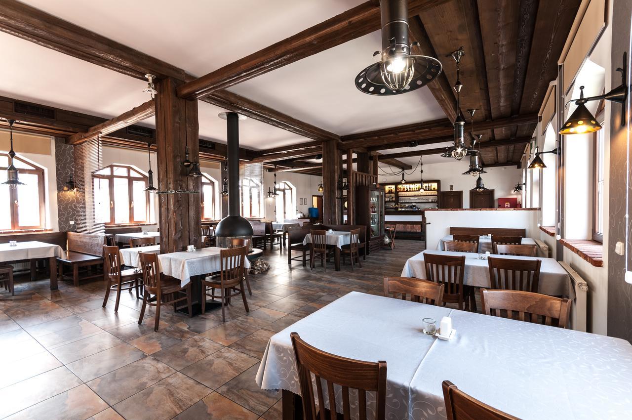 Hotel Slunecni Dvur Брно Экстерьер фото